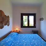 Дом отдыха By Maggiore With Garden Germignaga