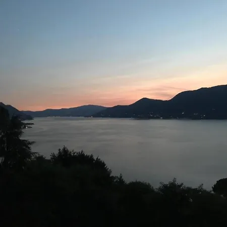 בית נופש By Maggiore With Garden Germignaga