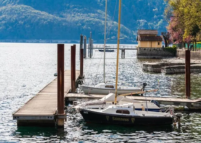 בית נופש By Maggiore With Garden *