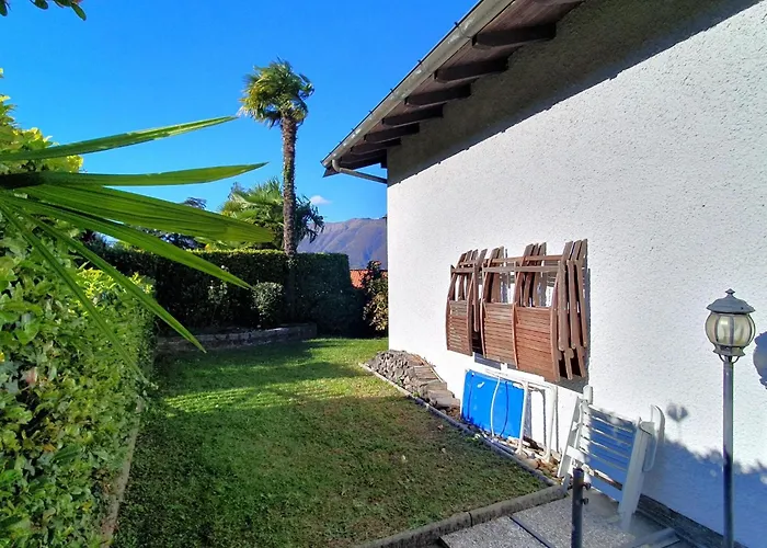 Vakantiehuis By Maggiore With Garden